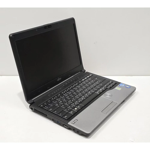 Fujitsu Lifebook S762 Notebook/Laptop, 13,3"  HD Kijelző,  Intel® Core™ I5-3320M processzor, 8GB DDR3 Memória, 128GB SSD,  Bővítési lehetőségek, eredeti Microsoft Windows 10