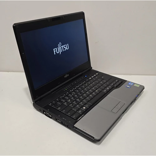 Fujitsu Lifebook S752 Notebook/Laptop, 14"  HD  Kijelző,  Intel® Core™ I3-2348M processzor, 8GB DDR3 Memória, 500GB HDD, Bővítési lehetőseg, eredeti Microsoft Windows 10
