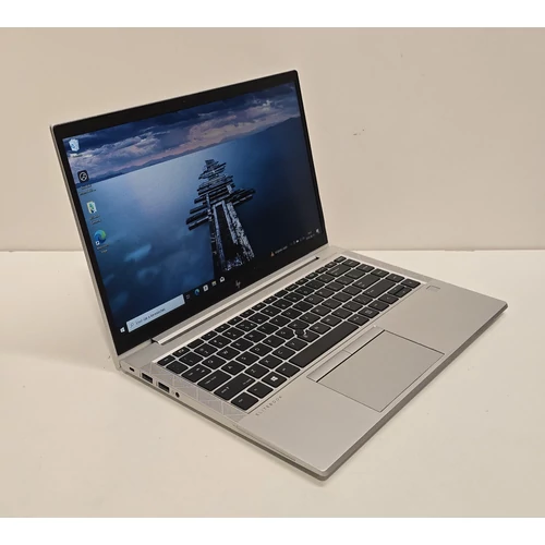 HP EliteBook 845 G8  Notebook/Laptop, 14"  FHD IPS  Kijelző,  AMD Ryzen 5 PRO 5650U processzor, 8GB DDR4 Memória, 256 SSD, bővítési lehtőségek, eredeti Microsoft Windows 10/11