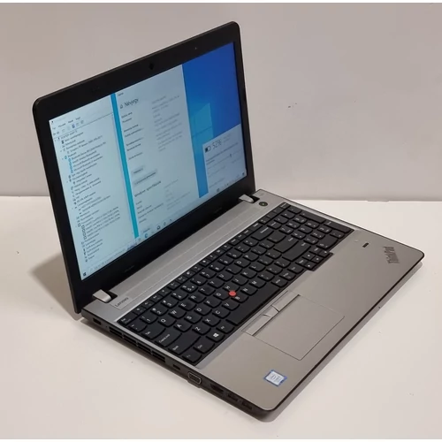 Lenovo Thinkpad E570 Notebook/Laptop, 15,6" HD Kijelző,  Intel® Core™ I5-7200U processzor, 8GB DDR4  Memória, 128GB SSD+320GB HDD, Bővítési lehetőségek, eredeti Microsoft Windows 10 