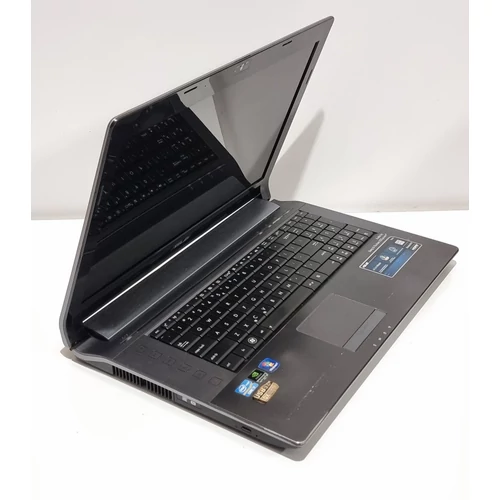 Asus N73S Notebook/Laptop, 17,3" FULL HD,  Intel® Core™ I7-2670QM processzor, 10GB DDR3 Memória, 120GB SSD, Nvidia 2GB videokártya, eredeti Microsoft Windows 10