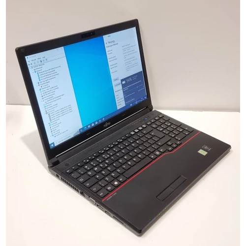 Fujitsu Lifebook E554, Notebook/Laptop, 15,6" HD Kijelző,  Intel® Core™ I3-4000M processzor, 8GB DDR3 Memória, 256GB SSD,  Bővítési lehetőségek, eredeti Microsoft Windows 10
