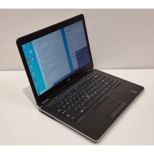 Dell Latitude E7440, Notebook/Laptop, 14" HD Kijelző,  Intel® Core™ I5-4300U processzor, 8GB DDR3 Memória, 256GB SSD,  Bővítési lehetőségek, eredeti Microsoft Windows 10