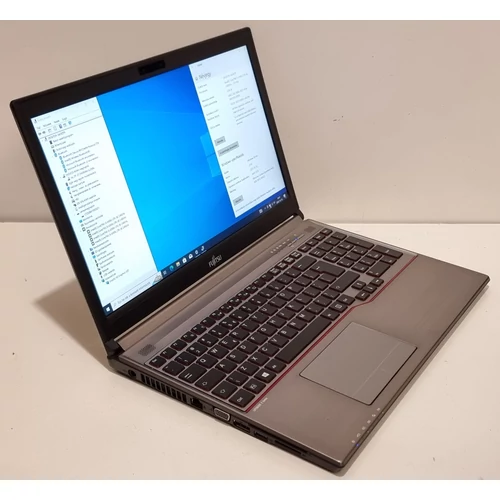 Fujitsu LifeBook E756, Notebook/Laptop, 15,6 FHD IPS Kijelző