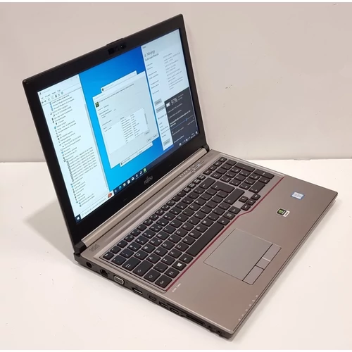 Fujitsu Celsius H760, Notebook/Laptop, 15,6" FHD IPS Kijelző,  Intel® Core™ i7-6820HQ processzor, 8GB DDR4 Memória, 256GB  SSD, 2GB Nvidia videokártya, Bővítési lehetőségek, eredeti Microsoft Windows 10
