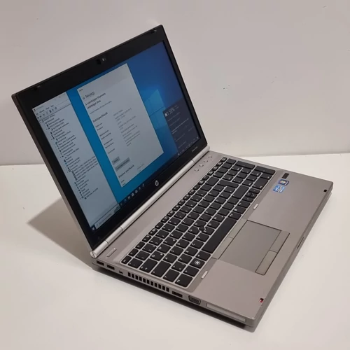 HP EliteBook 8560p, 15,6" HD Kijelző,  Intel® Core™ I7-2620M processzor, 8GB DDR3 Memória, 128GB SSD, AMD 1GB Videokártya, eredeti Microsoft Windows 10
