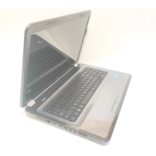 HP Pavilion G7, 17,3" HD+ Kijelző,  Intel® Core™ I3-2330M processzor, 4GB DDR3 Memória, 120GB SSD, eredeti Microsoft Windows 10