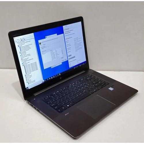 HP ZBook Studio G4, Notebook/Laptop, 15,6" FHD IPS Kijelző,  Intel® Core™ i7-7700HQ processzor, 32GB DDR4 Memória, 256GB  SSD, Qadro M1200 4GB VGA, Bővítési lehetőségek, eredeti Microsoft Windows 10