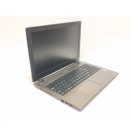 Medion Akoya E6239, 15,6" HD, Intel® Celeron® Processor N2920 Quad Core, 4GB DDR3 Memória, SSD, eredeti Microsoft Windows 10