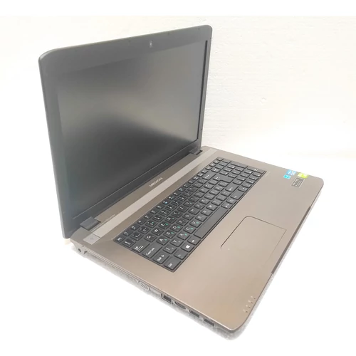 Medion Akoya P7628 , 17,3" HD+ Kijelző,  Intel® Core™ I5-3230M processzor, 4GB DDR3 Memória, 128GB SSD, GT740M 2GB Videokártya, eredeti Microsoft Windows 10