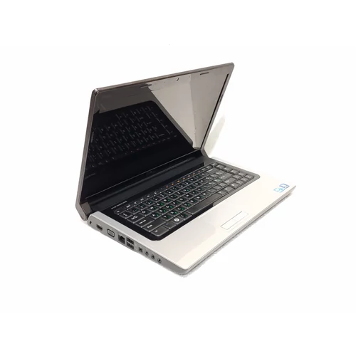 Dell Studio 1558, 15,6" HD+ Kijelző,  Intel® Core™ I3-350M processzor, 4GB DDR3 Memória, 320GB Merevlemez, eredeti Microsoft Windows 10