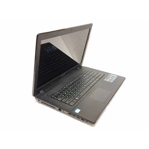 Asus R704A, 17,3" HD+ Kijelző,  Intel® Core™ I3-3110 processzor, 4GB DDR3 Memória, 500GB Merevlemez, eredeti Microsoft Windows 10